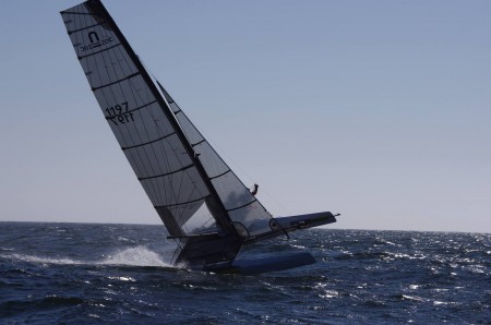 Philippe-Kahn_Pegasus-Racing_MotionX-Carbon-Catamaran_16